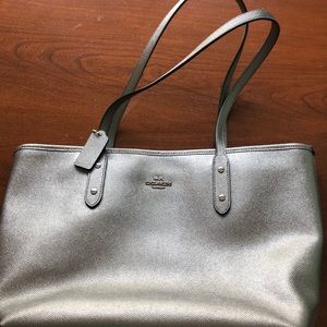 COACH SHOULDER BAG LARGE